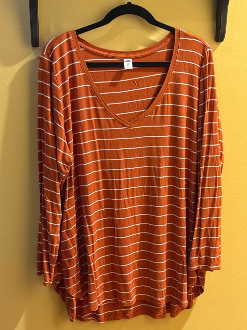 Old Navy Rust and White Striped V-Neck Long Sleeve Top